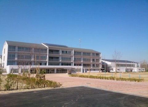 高倉台小学校新築工事の画像