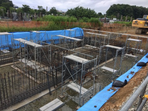 石川県　北陸新幹線　足場工事の画像