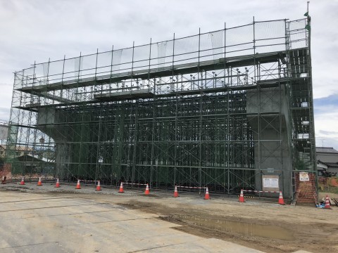 石川県　北陸新幹線　足場工事の画像