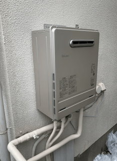 給湯器交換の画像