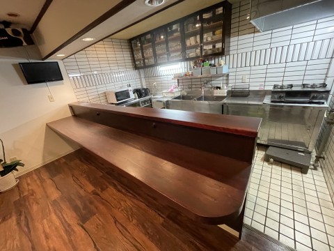 杉並区 木カウンター 染色クリア仕上げの画像