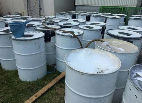 神奈川県　大規模改修工事に伴う泡消火薬剤抜取りの画像