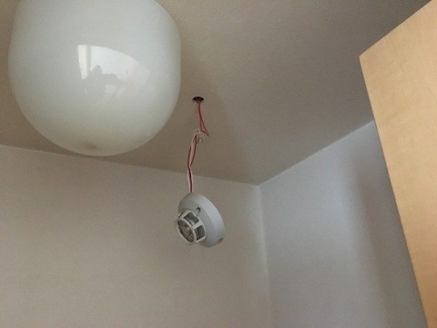 東京都　リフォーム工事に伴う自動火災報知設備・消火器具新設の画像