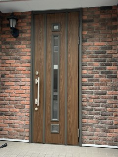 千葉県　戸建て住宅　玄関ドアリフォームの画像