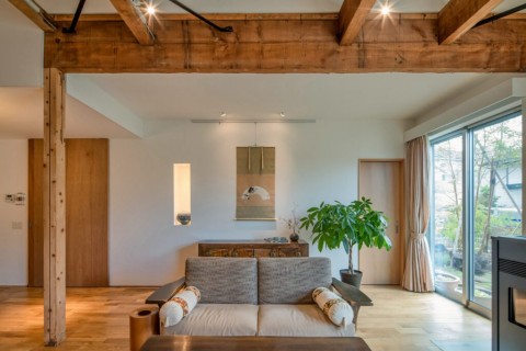 柱残しの戸建フルリノベーションの画像