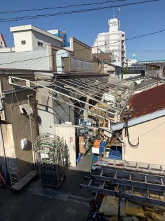 某スーパー　テント張替工事の画像