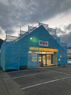 お弁当どんどん改修工事の画像