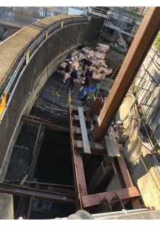 墨田区内テラス連絡橋竪川水門下部工事の画像