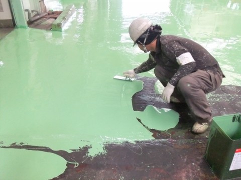 ㈱矢作産業床改修工事の画像