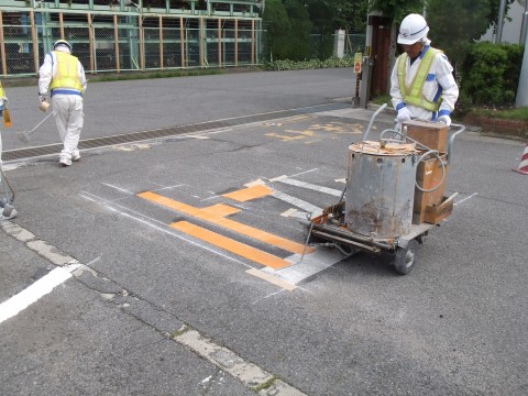 ㈱矢作産業床改修工事の画像