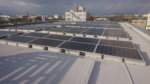 京都府屋根上低圧太陽光発電工事の画像
