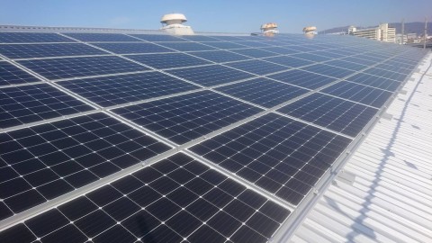大阪府屋根上低圧太陽光発電工事の画像
