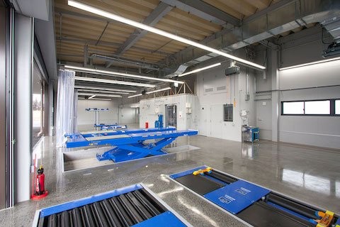 御殿場・自動車整備工場　SUBARU　広石モータースの画像