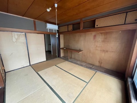 店舗二階事務所改装工事の画像