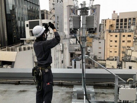 屋上アンテナ設置等の画像