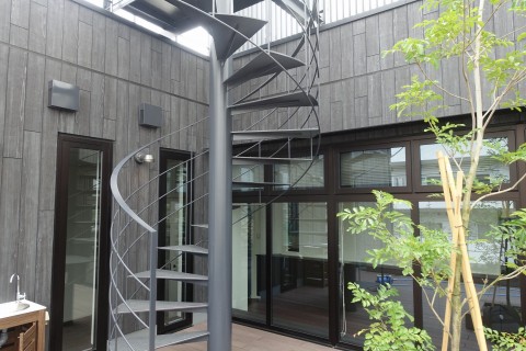 某オフィスビル（東京都）の画像