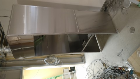 東京都各所 某コンビニ改装工事の画像