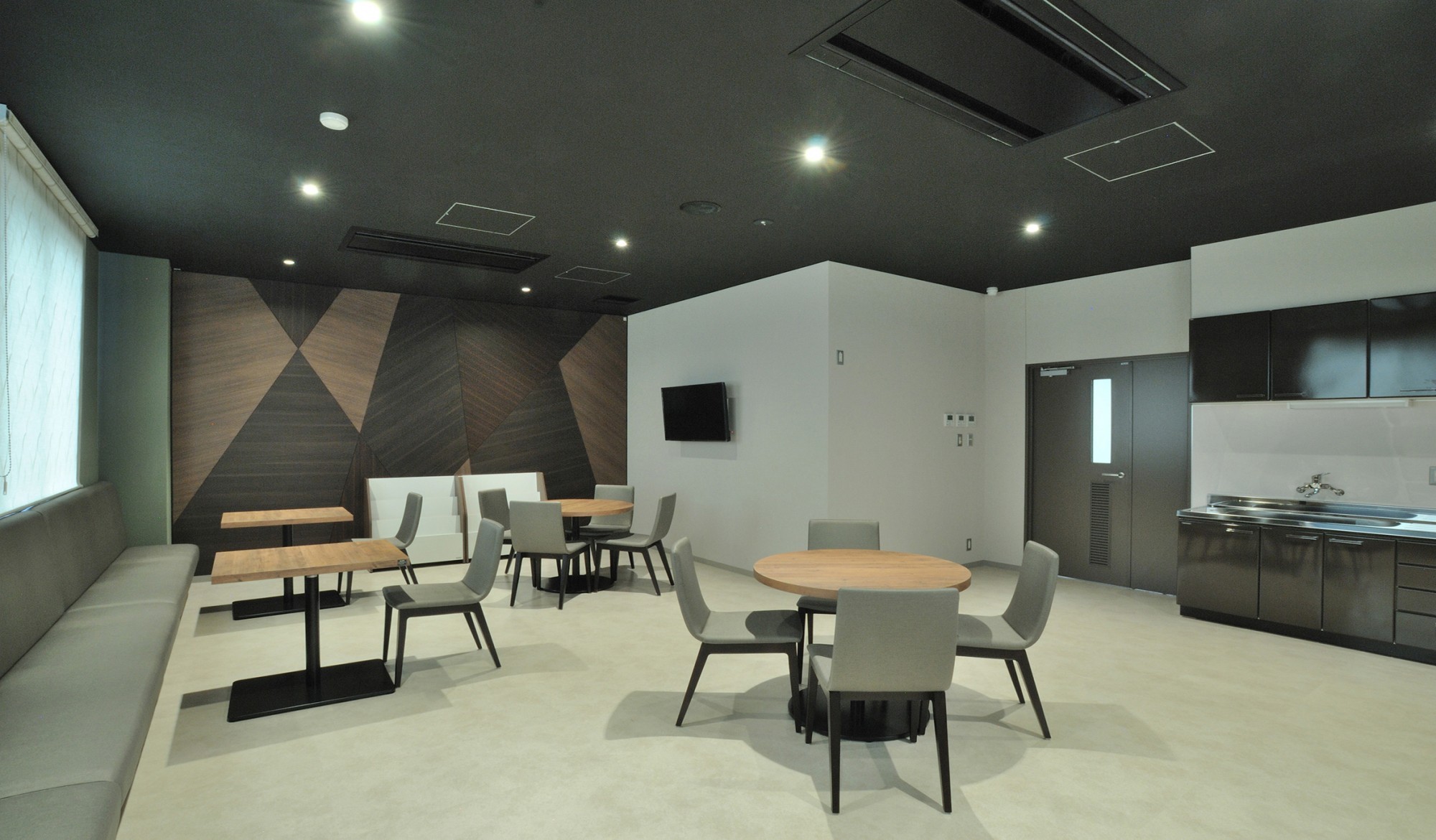 車メーカー様の画像