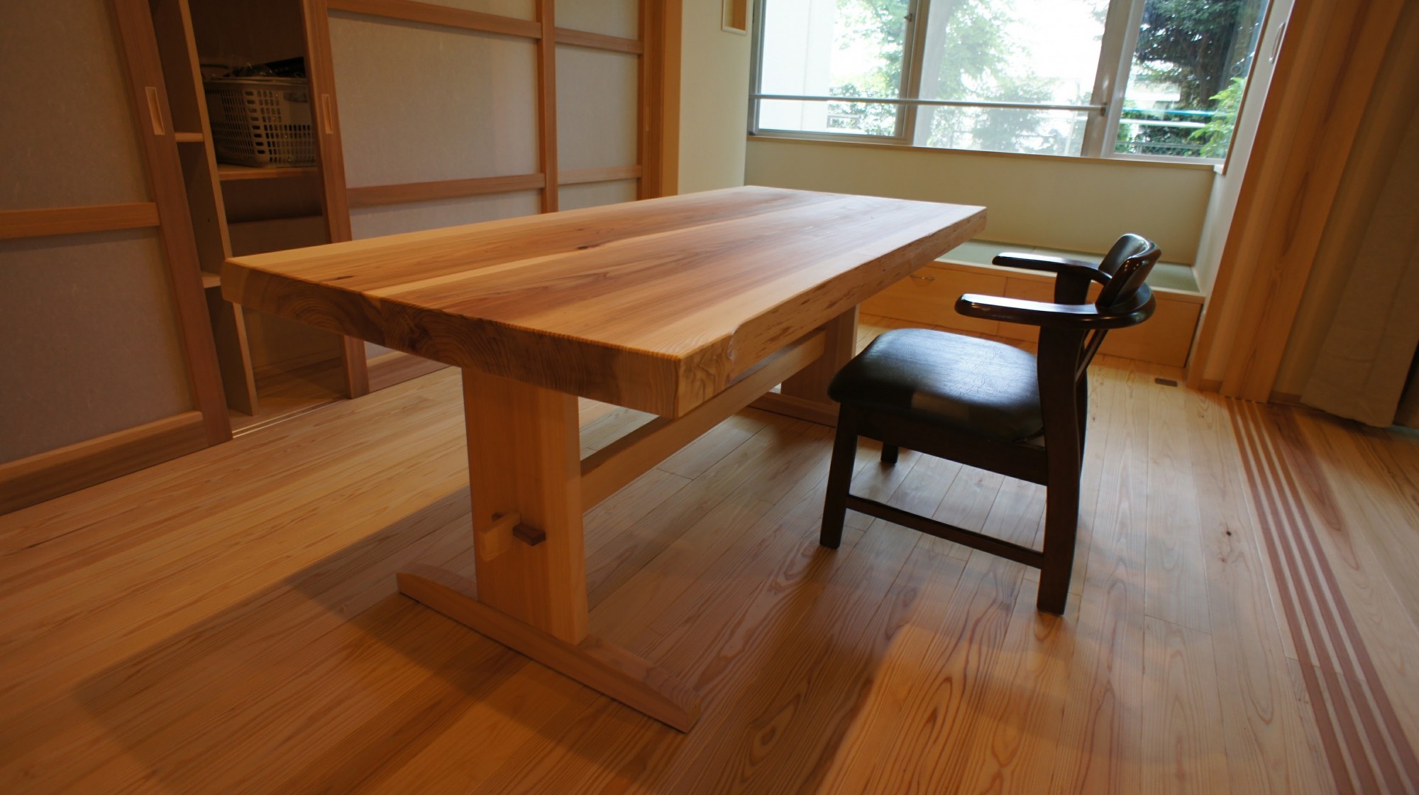 杉ムク材テーブル様の画像