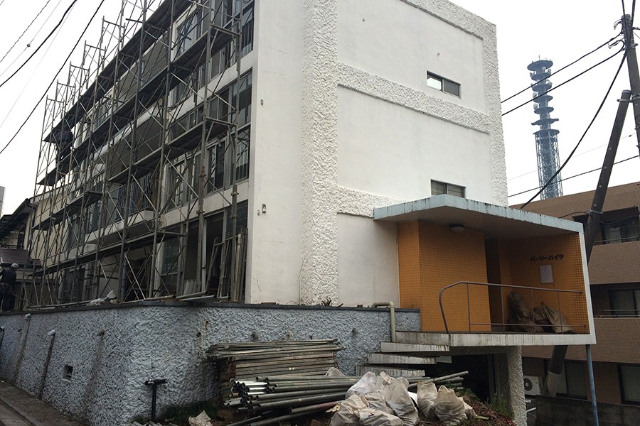 四谷(東京)の3階建のRC(鉄筋)構造のビルの工事の画像
