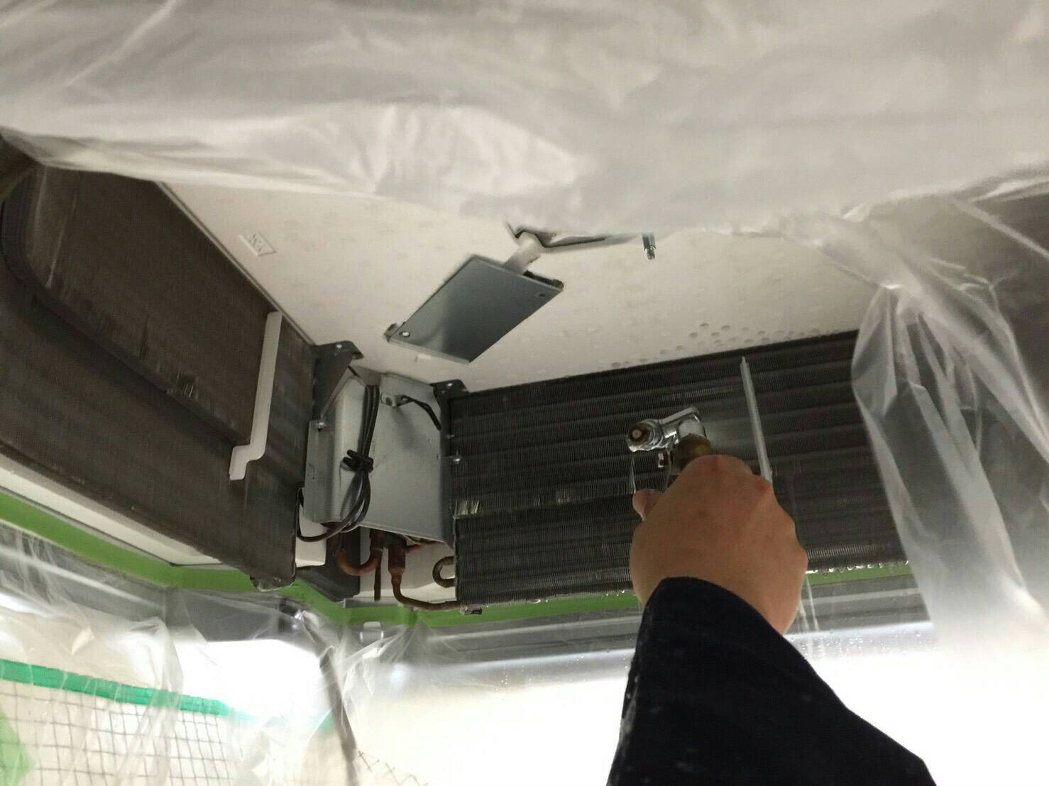 毎日どこかで施工中のエアコンクリーニング様の画像